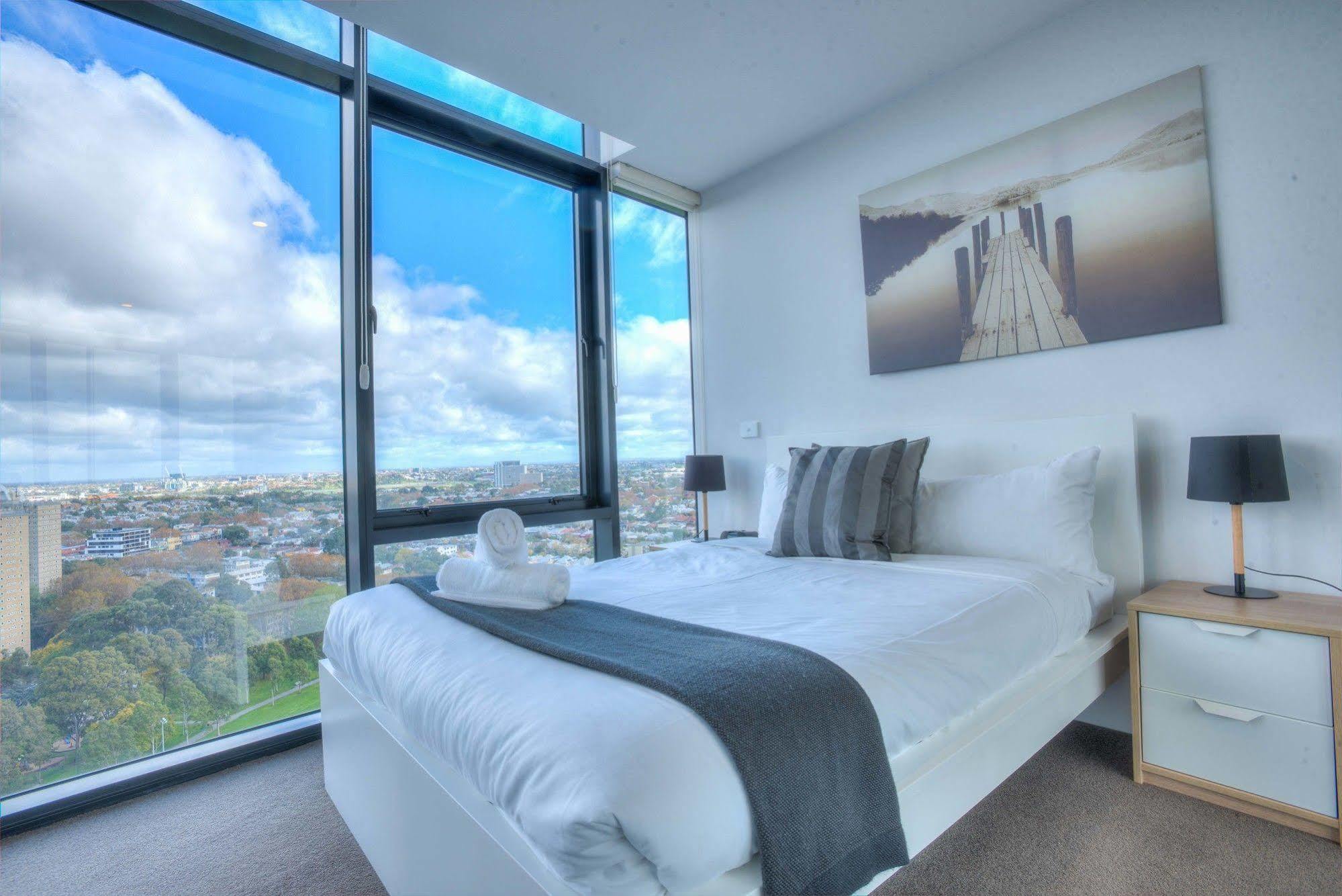 Alt Tower Aparthotel Melbourne Exterior photo